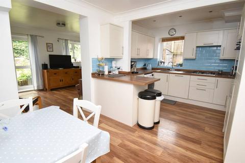 3 bedroom semi-detached house for sale, The Bridge Approach, Whitstable