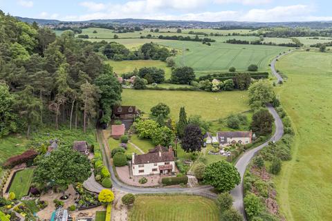 4 bedroom detached house for sale, Woodside, Astley Burf