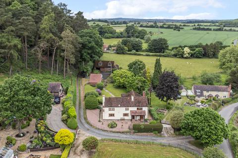 4 bedroom detached house for sale, Woodside, Astley Burf