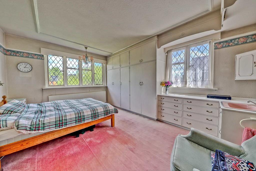 22 Eastcote Road (14) 1