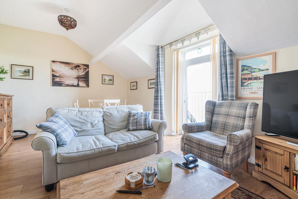 Open Plan Living/Dining Area