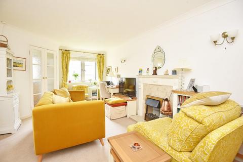 1 bedroom apartment for sale, Arthington Court, East Parade, Harrogate