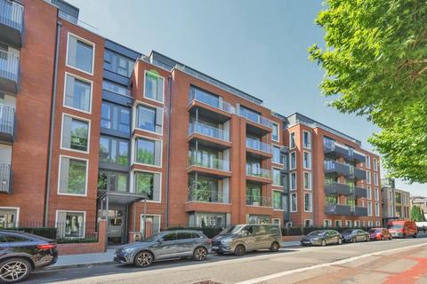 1 bedroom apartment to rent, Sovereign Court, Glenthorne Road, Hammersmith, W6