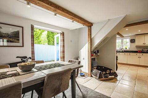 3 The Triangle, Upper Basildon, Reading, RG8 8LX