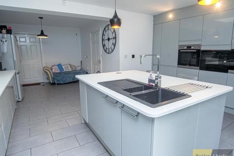 7 The Grange, Birmingham, B20 1BH