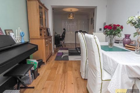 7 The Grange, Birmingham, B20 1BH
