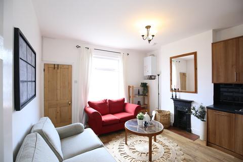 3 bedroom maisonette for sale, Villiers Road, Kingston Upon Thames KT1