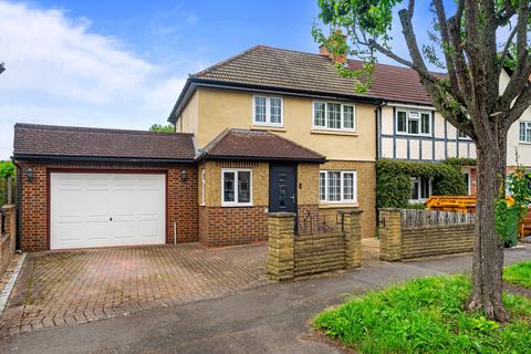 3 bedroom end of terrace house for sale, Northway, Wallington