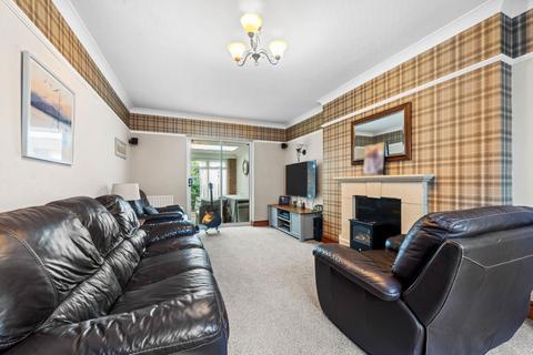 3 bedroom end of terrace house for sale, Northway, Wallington