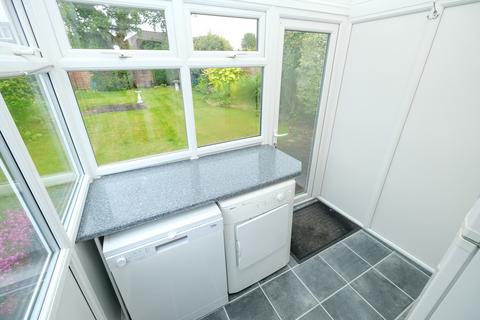 48 Oregon Square, Orpington, BR6 8BG