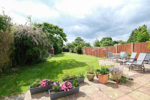 4 bedroom detached house for sale, Haileybury Road, Orpington