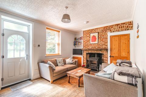 3 bedroom cottage for sale, Winterton-on-sea