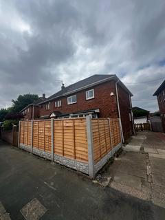 3 bedroom semi-detached house to rent, Wentworth grove, Stoke-on-Trent ST1 6JP