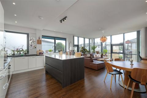 3 bedroom apartment for sale, Logie Green Road, Edinburgh, Midlothian