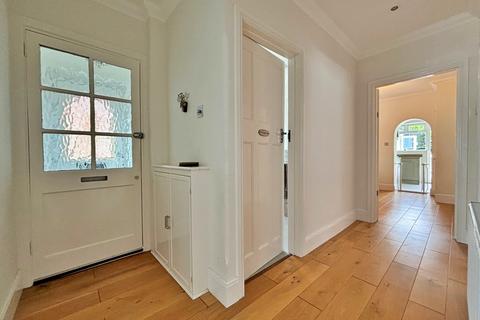 31 Acton Road, Bournemouth, BH10 4DW