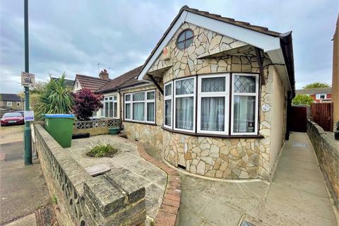 2 bedroom semi-detached bungalow to rent, Harold Avenue, Belvedere, Kent