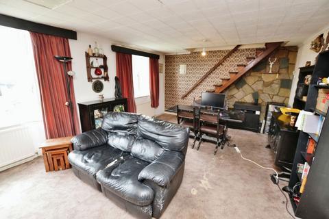 31 Elmstead Close, Corringham, Stanford-le-hope, SS17 9EL