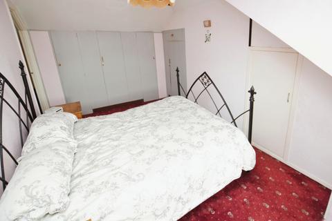 31 Elmstead Close, Corringham, Stanford-le-hope, SS17 9EL