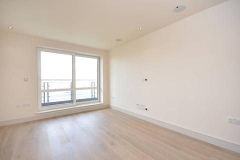 1 bedroom flat to rent, Park Street, Chelsea Creek, London, SW6