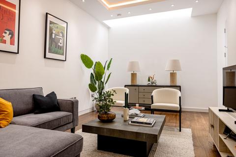 4 bedroom mews to rent, Denbigh Close, Notting Hill, London