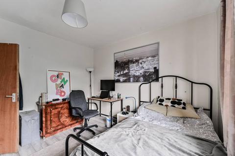 3 bedroom flat to rent, Collier Street, King's Cross, London, N1