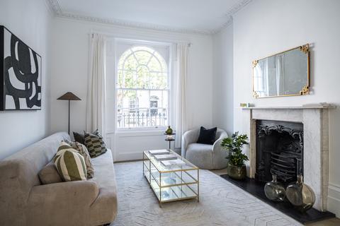 4 bedroom terraced house for sale, Barnsbury Street, Barnsbury, Islington, London