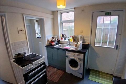 1 bedroom in a house share to rent, Epsom, Surrey KT18