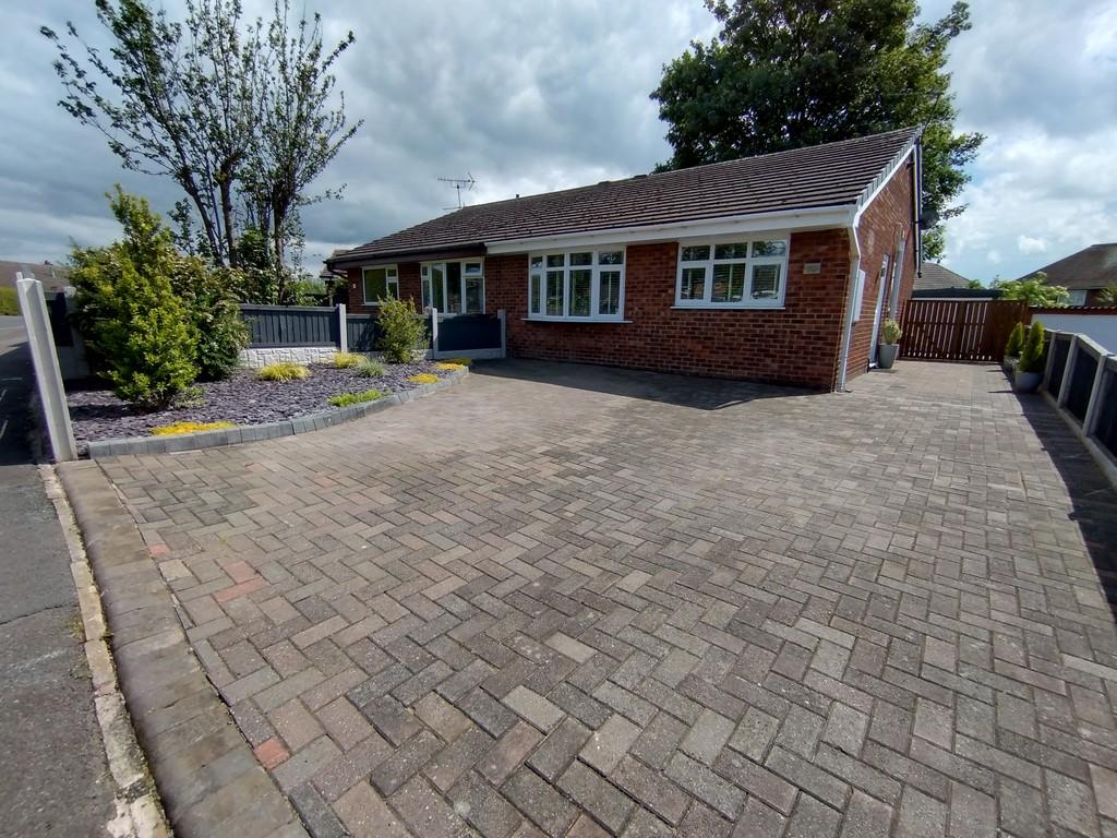 Unity Way, Talke, StokeonTrent 2 bed semidetached bungalow for sale