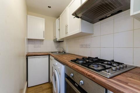 1 bedroom flat to rent, West Hill, West Hill, London, SW18
