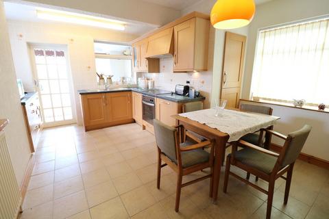 64 Malthouse Lane, Earlswood, Solihull, B94 5SA