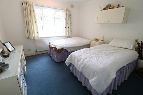 64 Malthouse Lane, Earlswood, Solihull, B94 5SA
