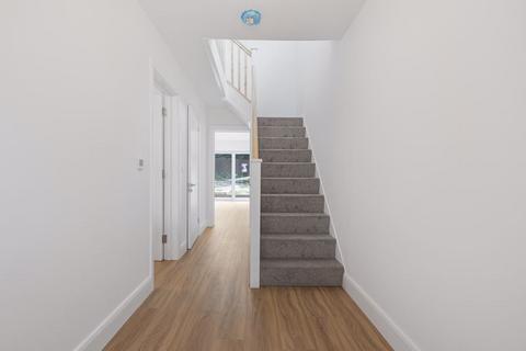 2a Eynswood Drive, Sidcup, DA14 6JQ