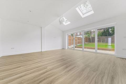 2a Eynswood Drive, Sidcup, DA14 6JQ