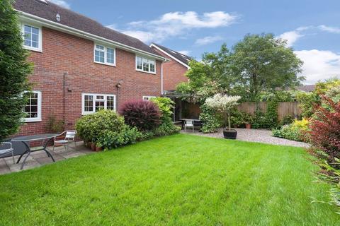 4 bedroom detached house for sale, Blackshaw Close, Congleton