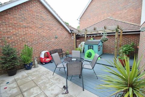 6 Barrowfields Close, West End, Southampton, SO30 3HU