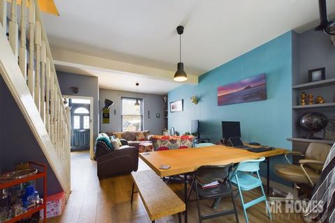9 Bishop Street, Cardiff, CF11 6PG
