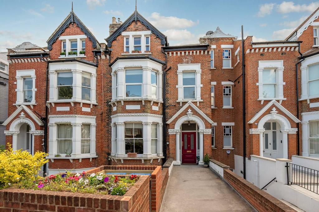 Woodside, Wimbledon, London, SW19 1 bed flat for sale £530,000