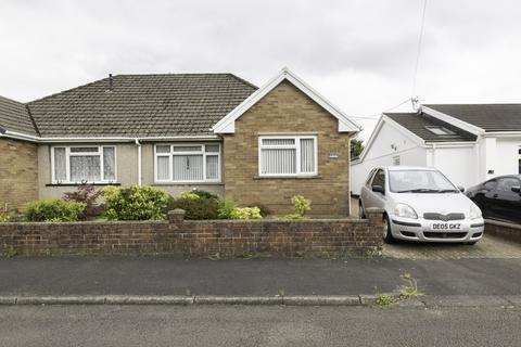 3 bedroom terraced house for sale, Stradmore Close, Taffs Well, Cardiff, CF15