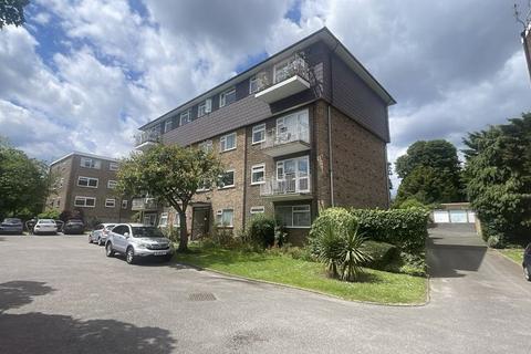 2 bedroom apartment to rent, Shortlands Road, Bromley