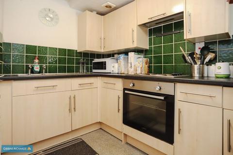 5 bedroom terraced house for sale, Queen Street, Taunton - investment opportunity
