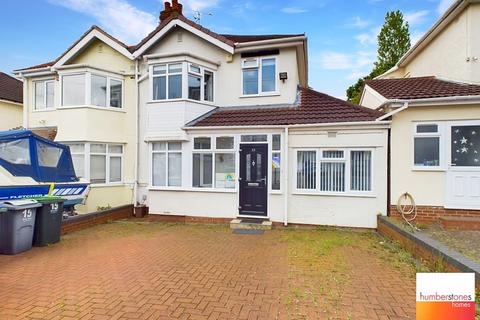 4 bedroom semi-detached house for sale, Holly Road, Oldbury