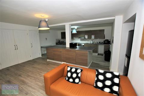 undefined, Frodsham Point , Frodsham Street