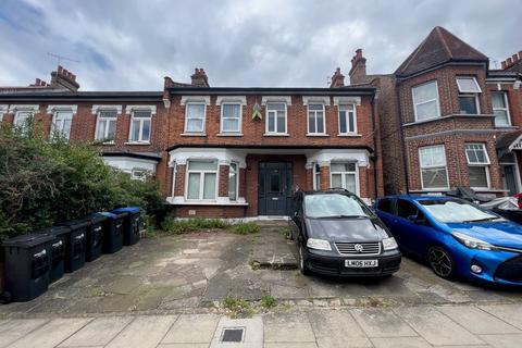 undefined, Brownlow Road, Bounds Green N11