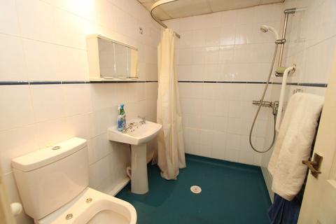 33 Abingdon Close, Rochdale, OL11 3PU