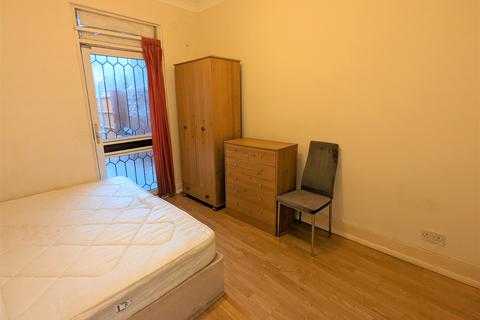 1 bedroom flat to rent, Dunedin Road, Leyton