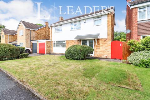 3 bedroom detached house to rent, Rowcliffe Avenue, CH4