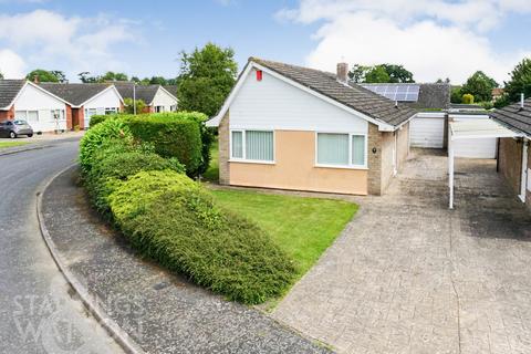 2 bedroom detached bungalow for sale, Whitehouse Drive, Long Stratton, Norwich