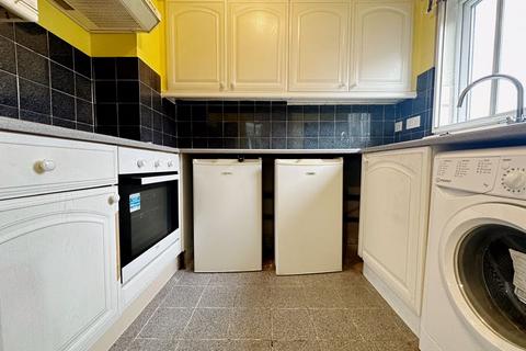 1 bedroom apartment for sale, Shepley Mews, Enfield EN3