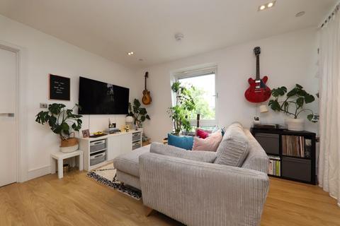 2 bedroom apartment for sale, High Street, Rickmansworth WD3