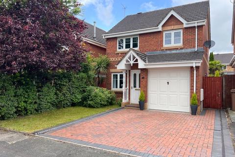 3 bedroom detached house for sale, Pennyfields Avenue, Tunstall, ST6 4SD
